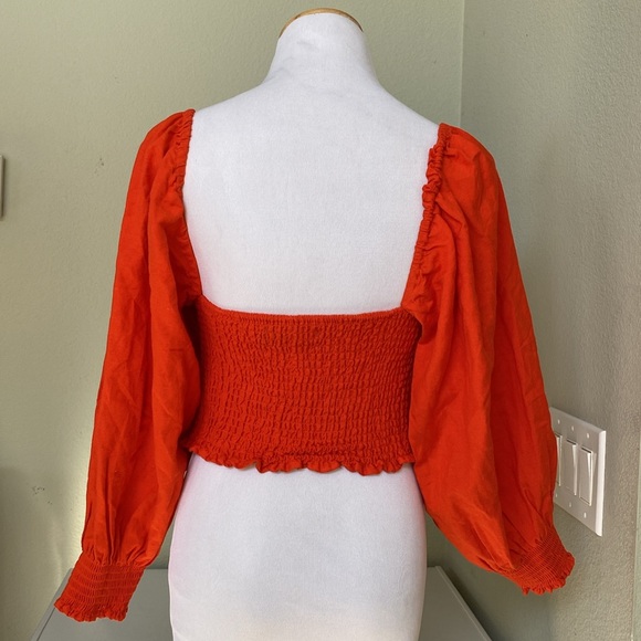 O.P.T. LULOU TOP - SIZE M / Bright Orange square neck/ Puff Sleeves - Picture 4 of 6